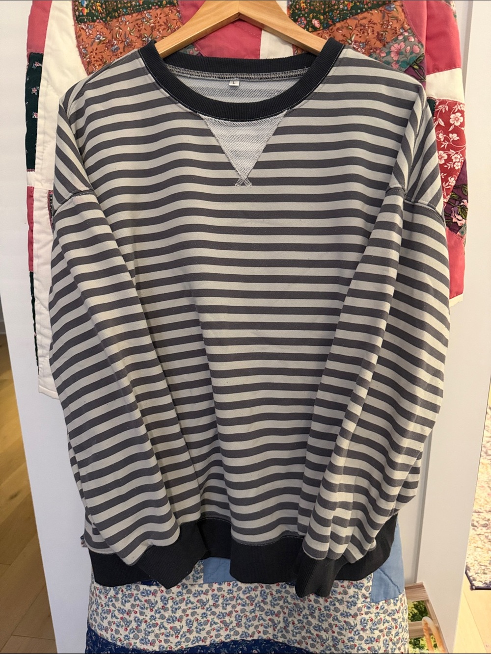 Amazon Women's Striped Crewneck Sweatshirt in Gray